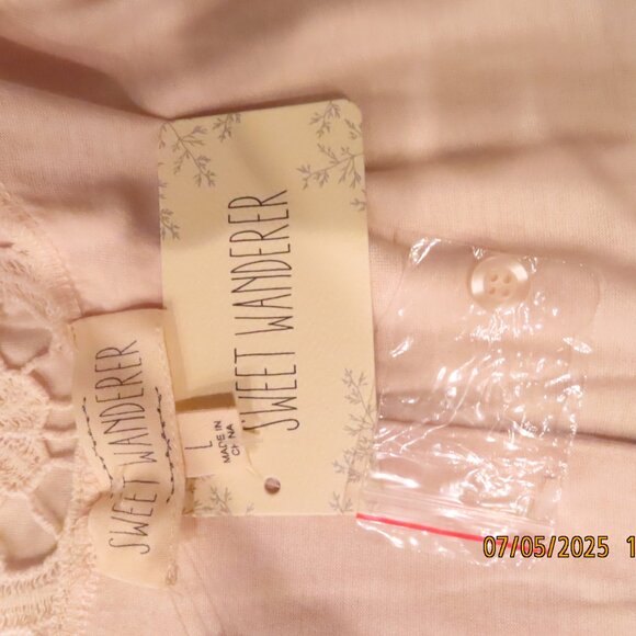 NEW Sweet Wander Cream Lace Neckline Button back Top - Picture 6 of 6